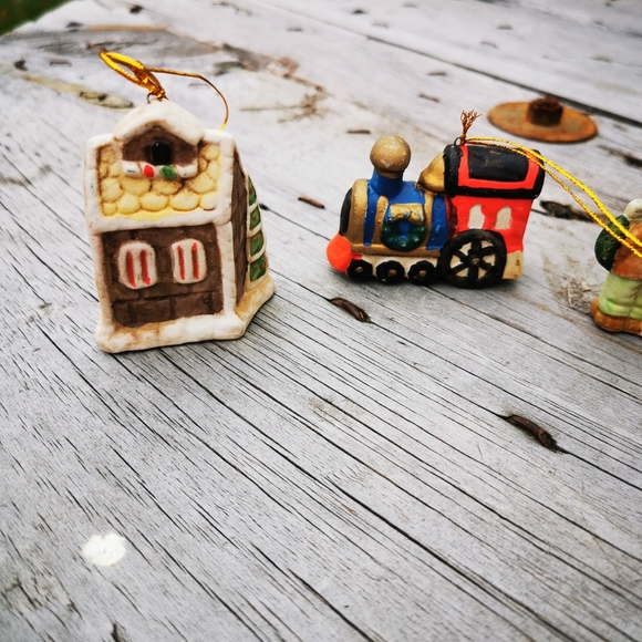 Vintage Bisque Porcelain Hand-painted Christmas Ornaments ~ Set of 6 - Picture 9 of 16